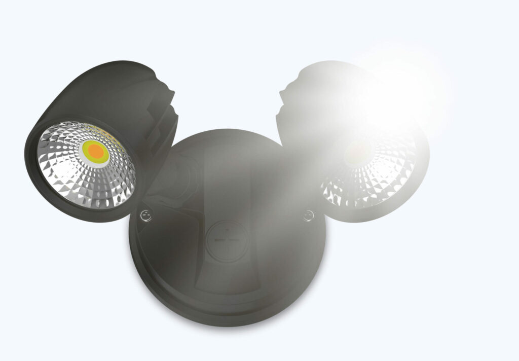 Condor twin spotlight in bright sun